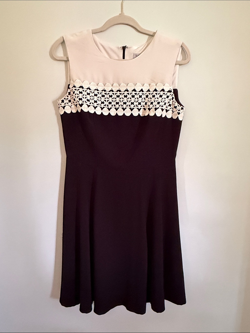 Madison Leigh fit flare dress sz 10